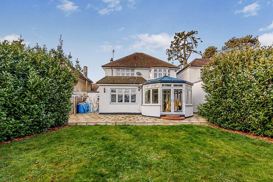 Property image 4 of 19