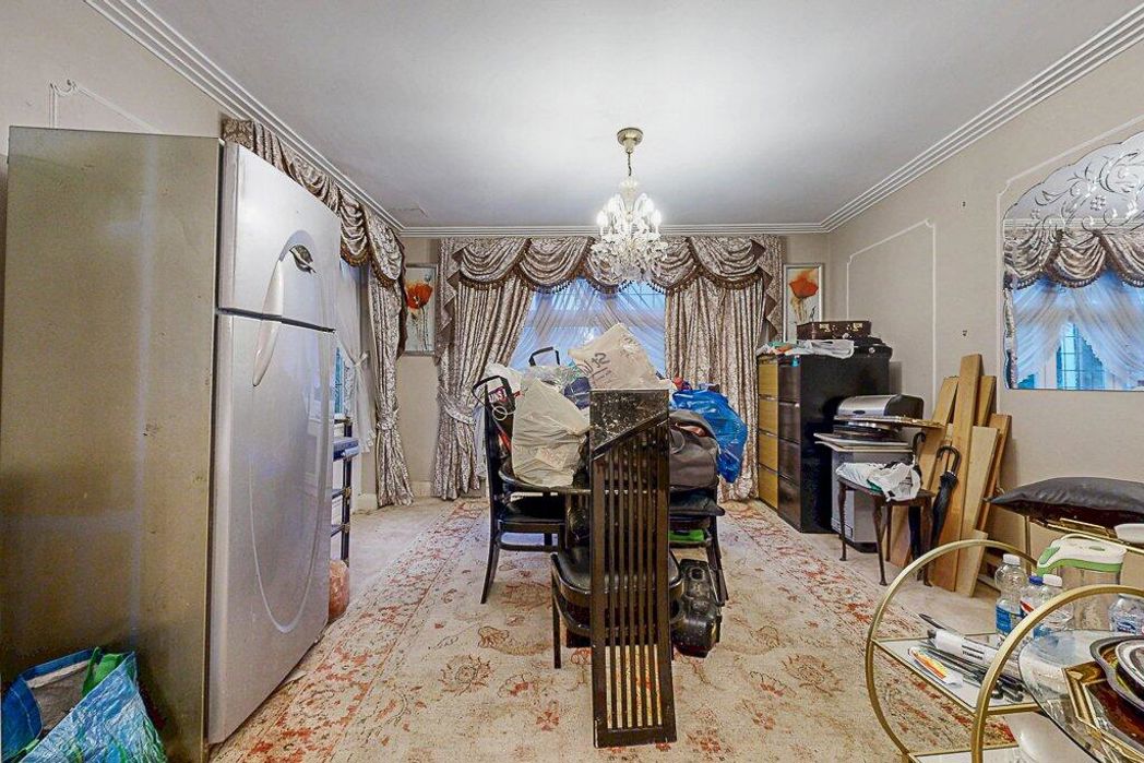 Property image 12 of 19