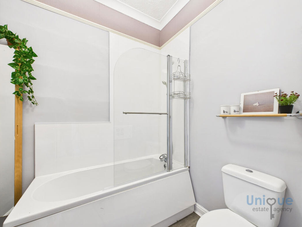 Property image 6 of 6