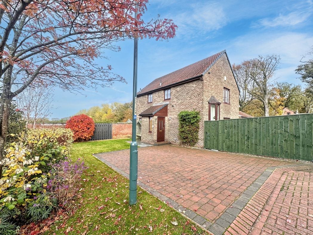 Property image 1 of 21