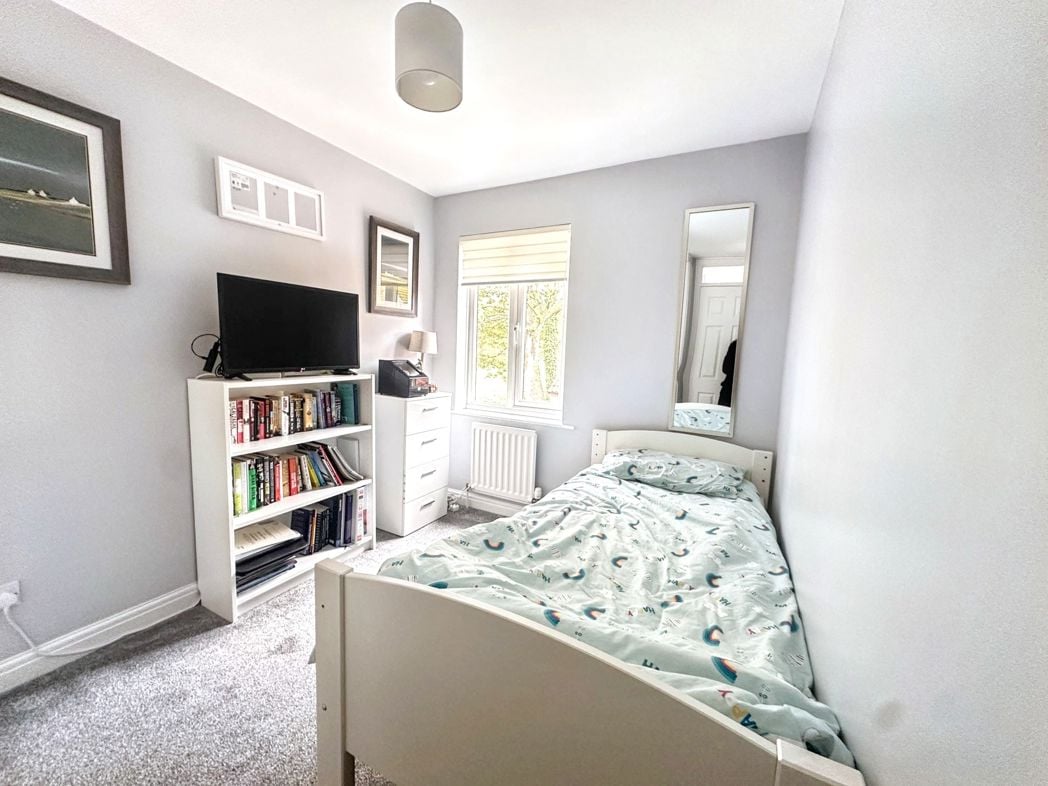 Property image 17 of 21