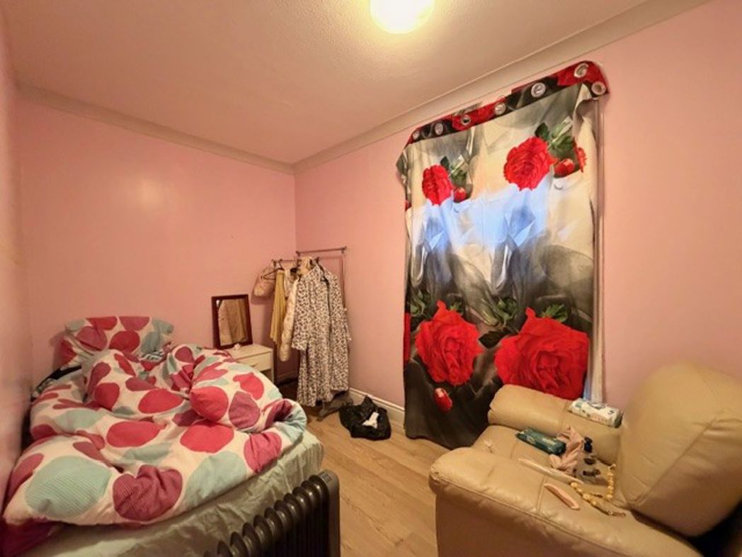 Property image 10 of 13