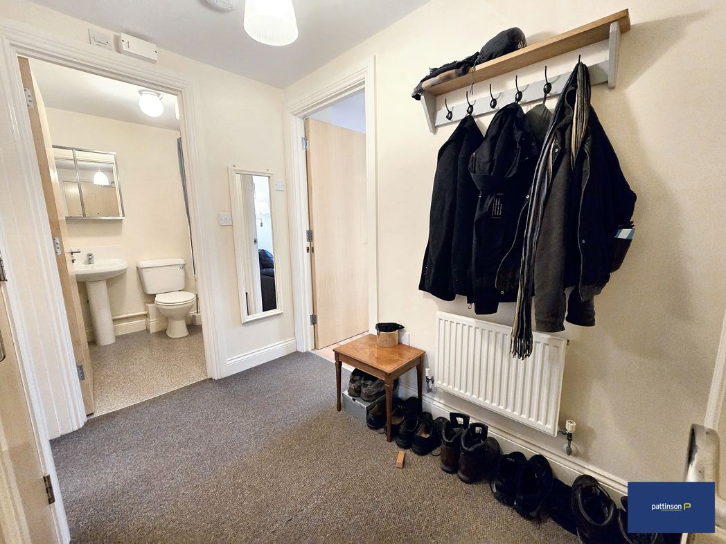 Property image 2 of 14