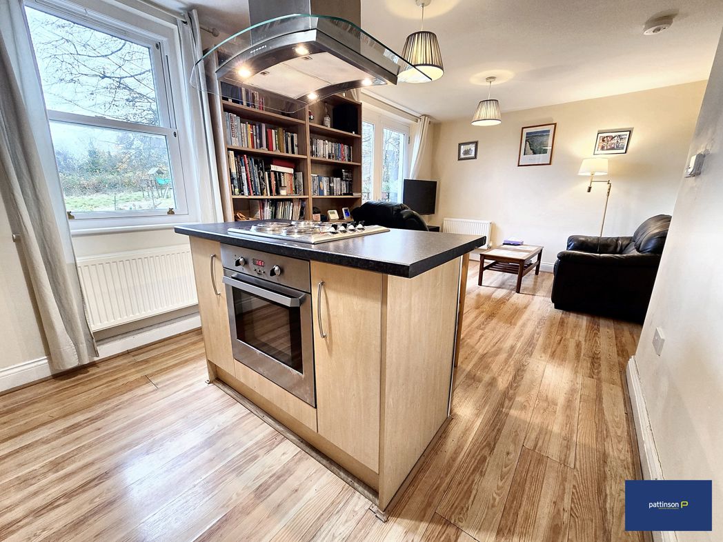 Property image 6 of 14