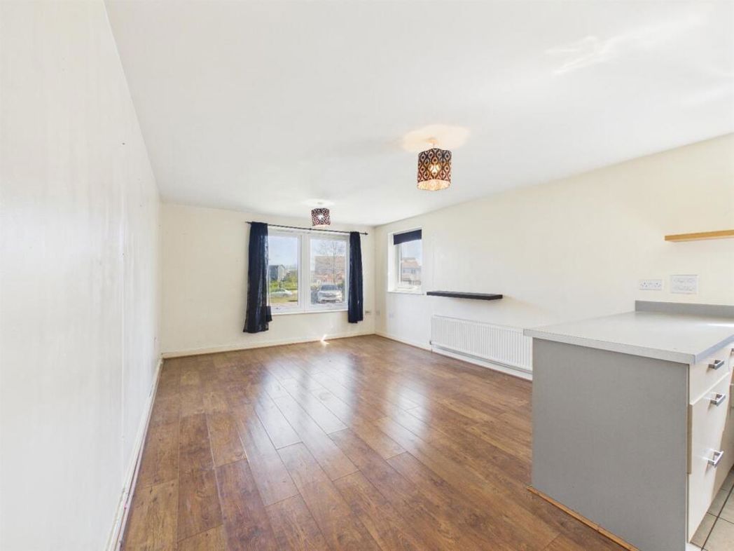 Property image 12 of 12