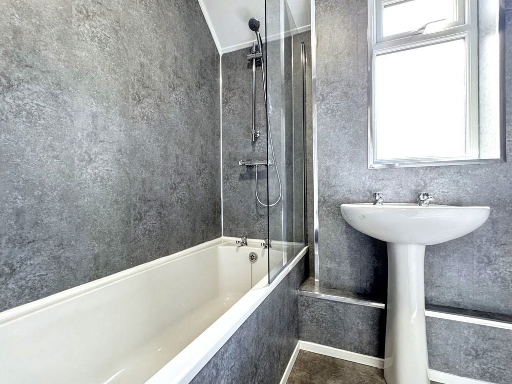 Property image 5 of 10