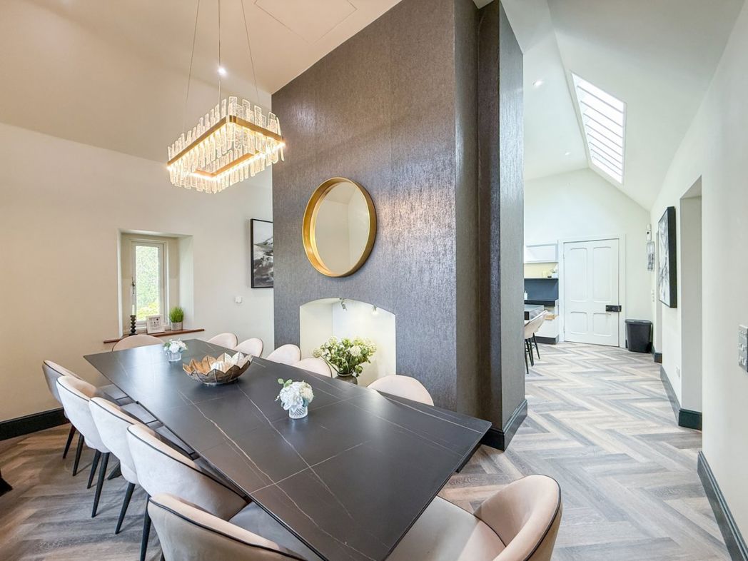 Property image 11 of 40