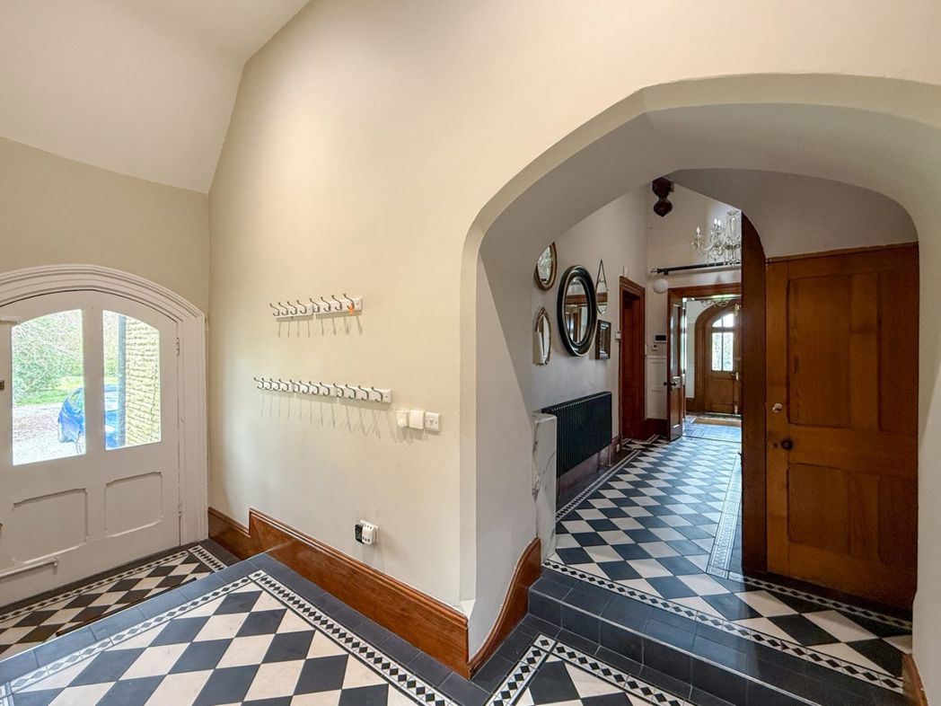 Property image 17 of 40