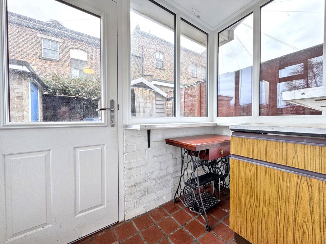 Property image 11 of 23