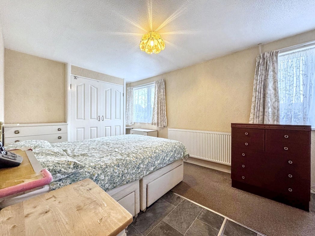 Property image 13 of 23