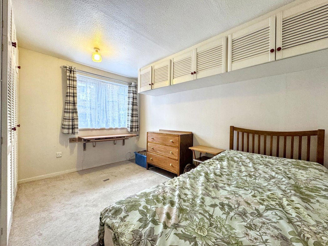 Property image 16 of 23