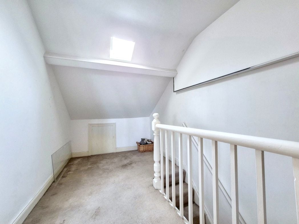 Property image 24 of 28
