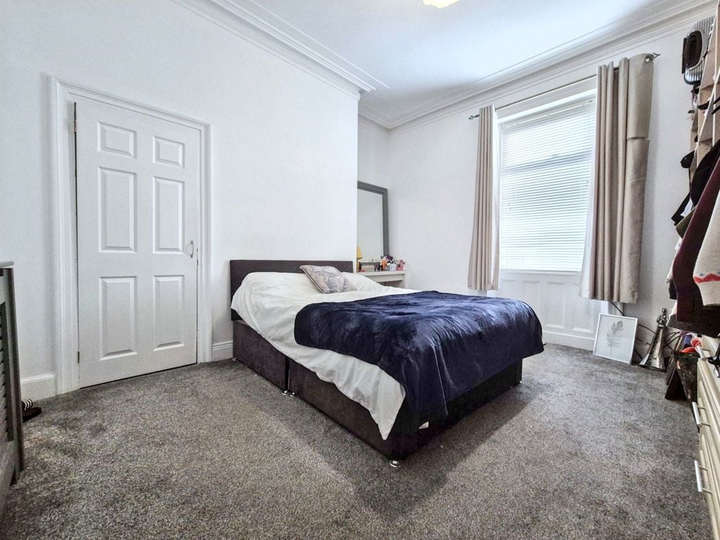 Property image 16 of 28