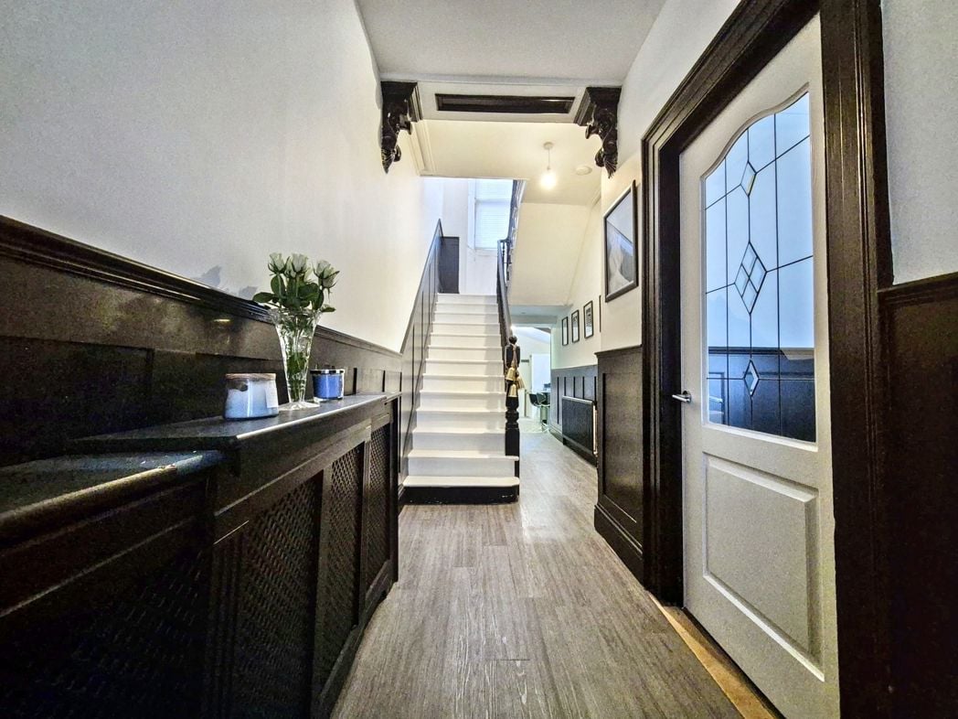 Property image 4 of 28