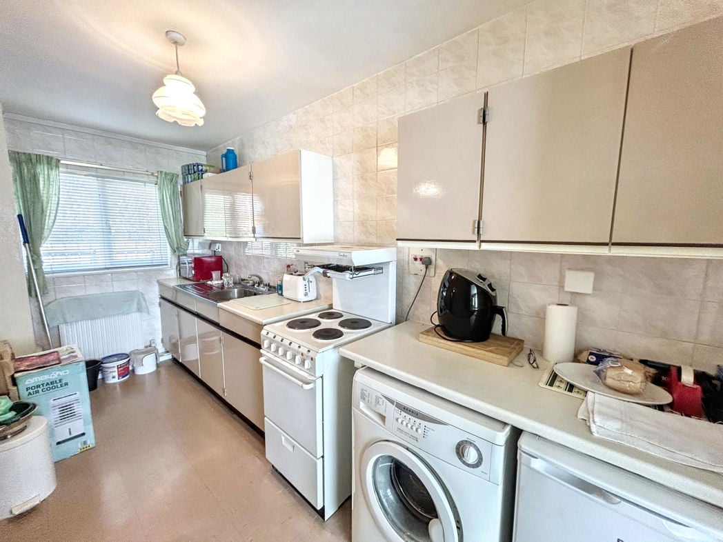 Property image 4 of 10