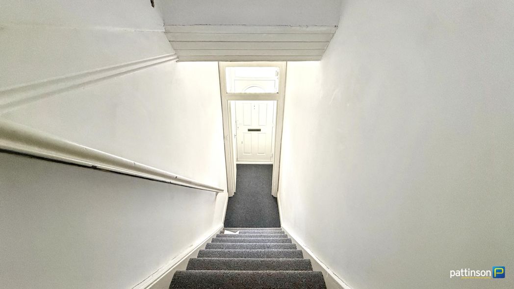 Property image 2 of 8