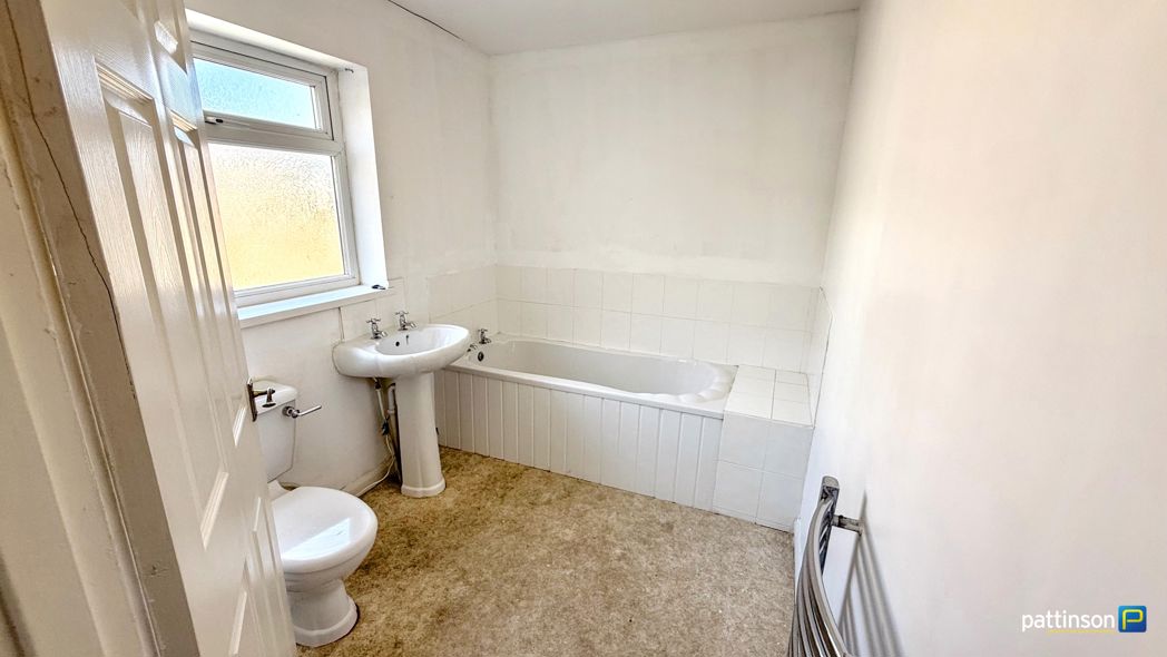 Property image 8 of 8