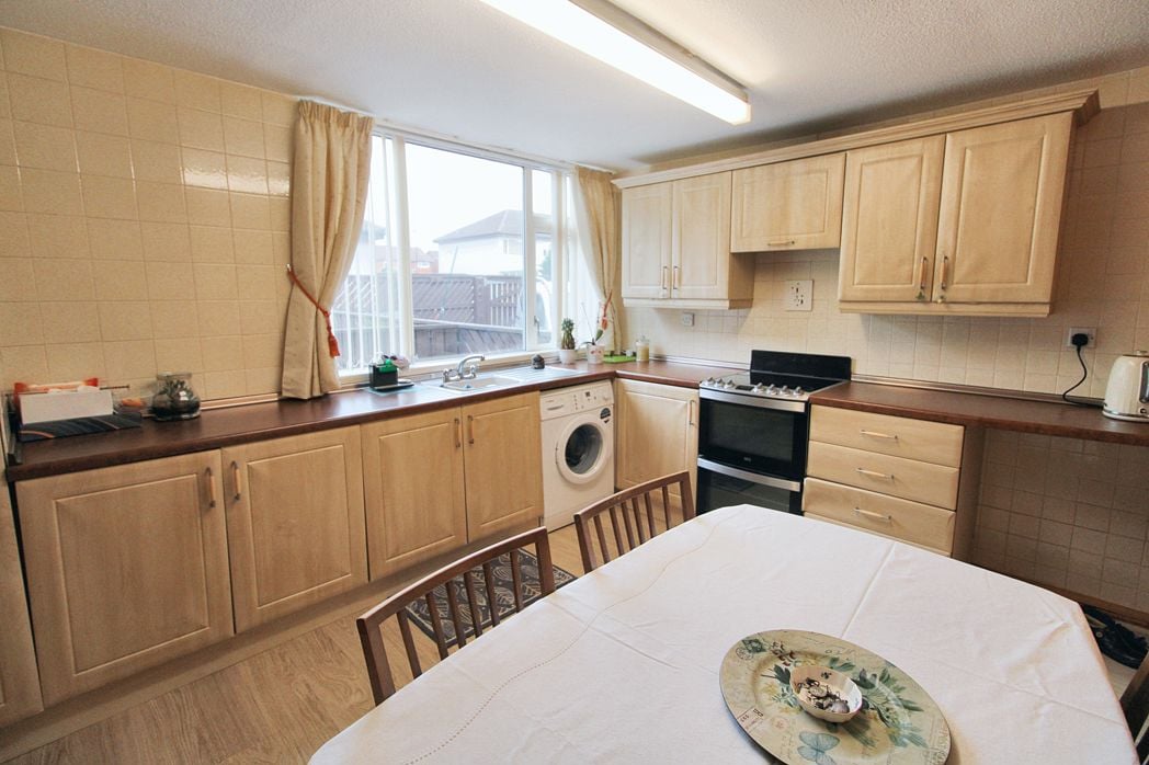 Property image 3 of 10