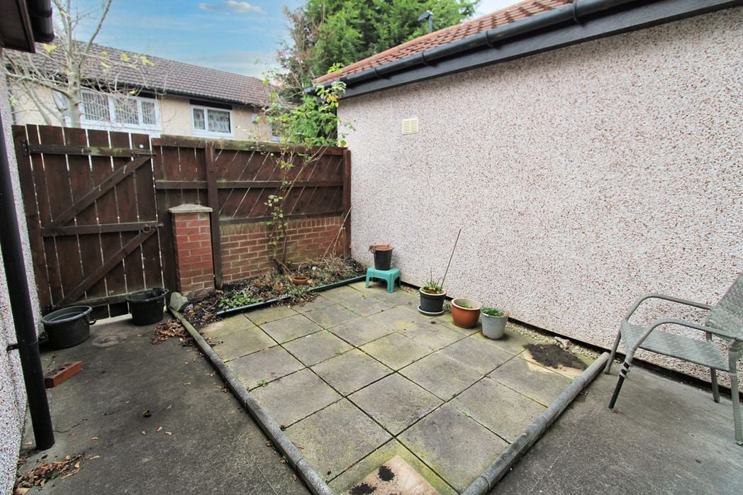 Property image 10 of 10