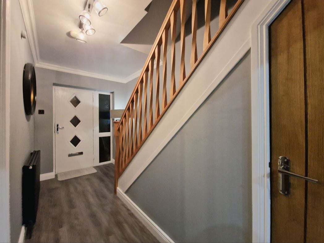 Property image 10 of 24