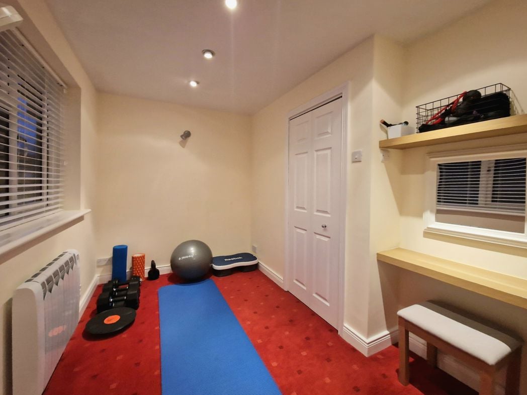 Property image 18 of 24
