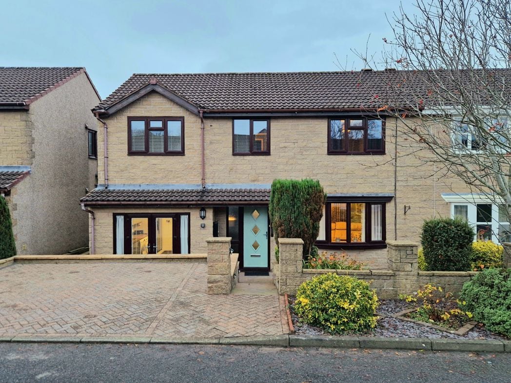 Property image 1 of 24