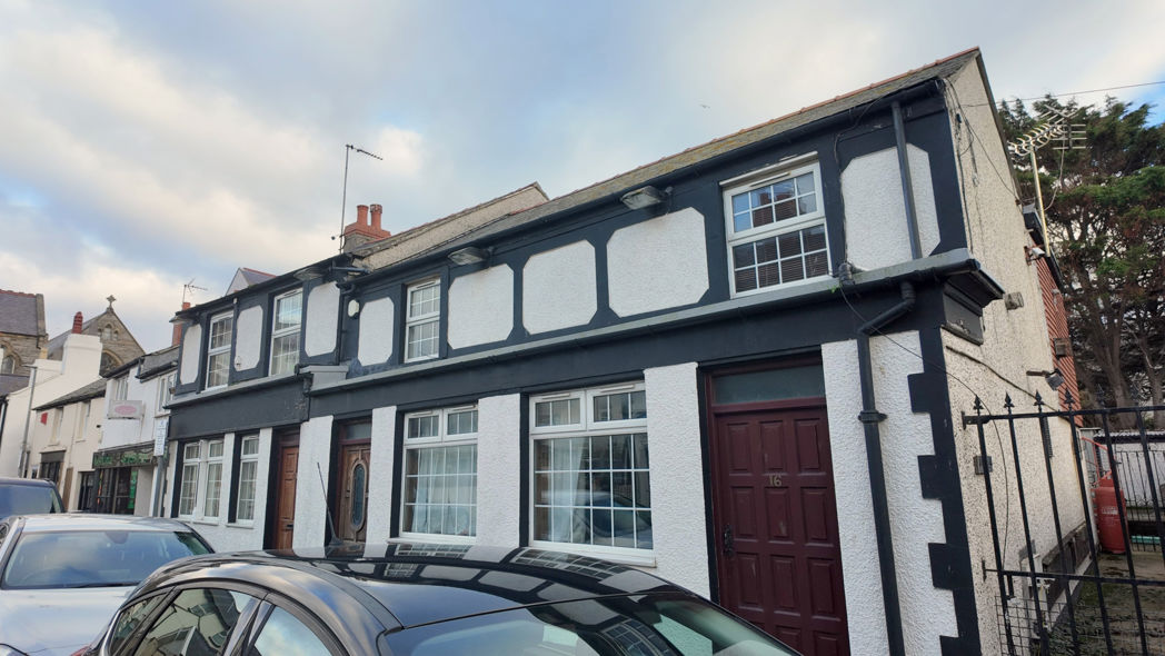 Property image 1 of 12