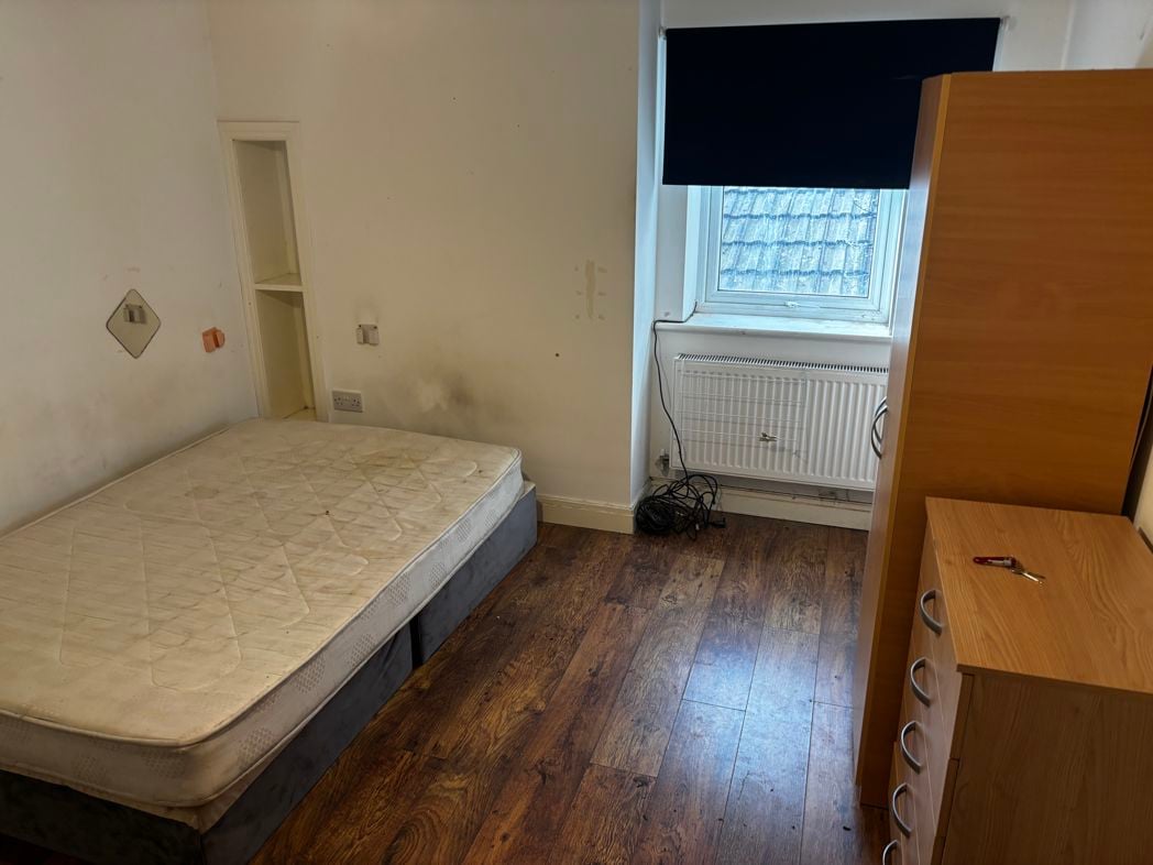 Property image 12 of 15