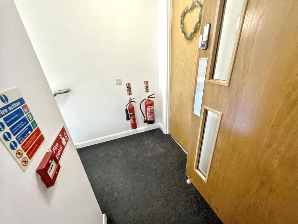 Property image 13 of 22
