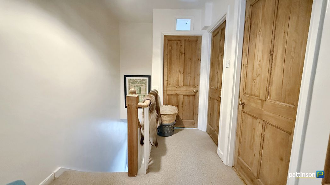 Property image 15 of 33