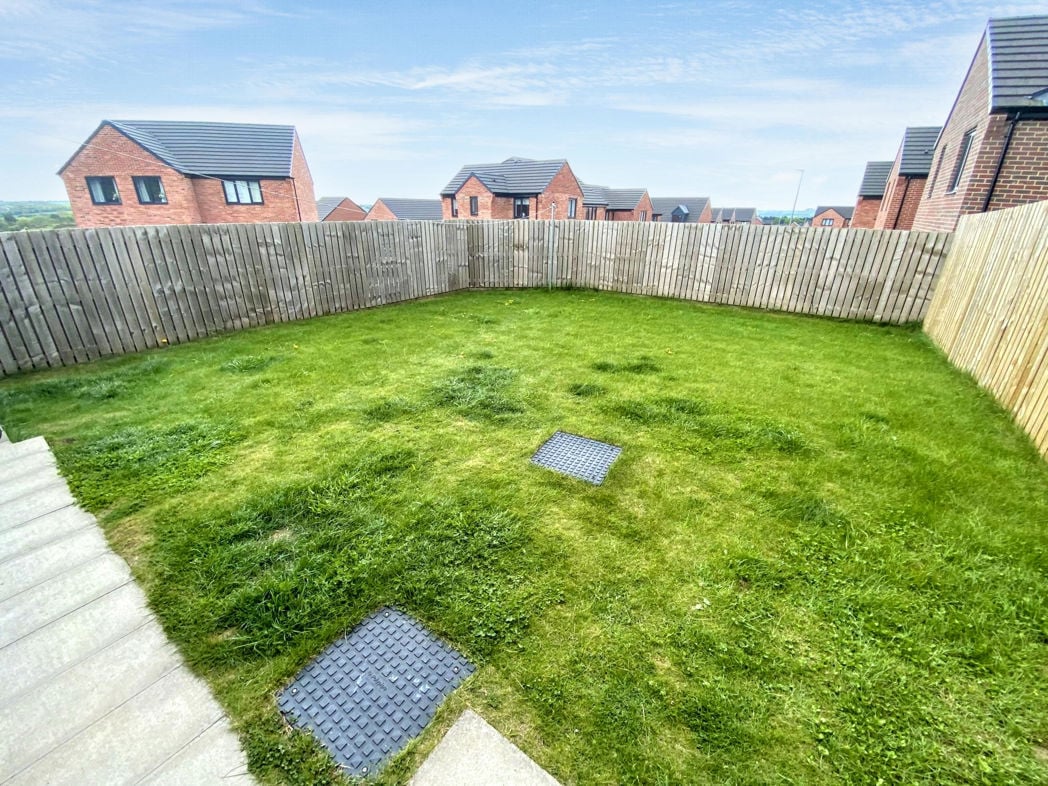 Property image 9 of 9