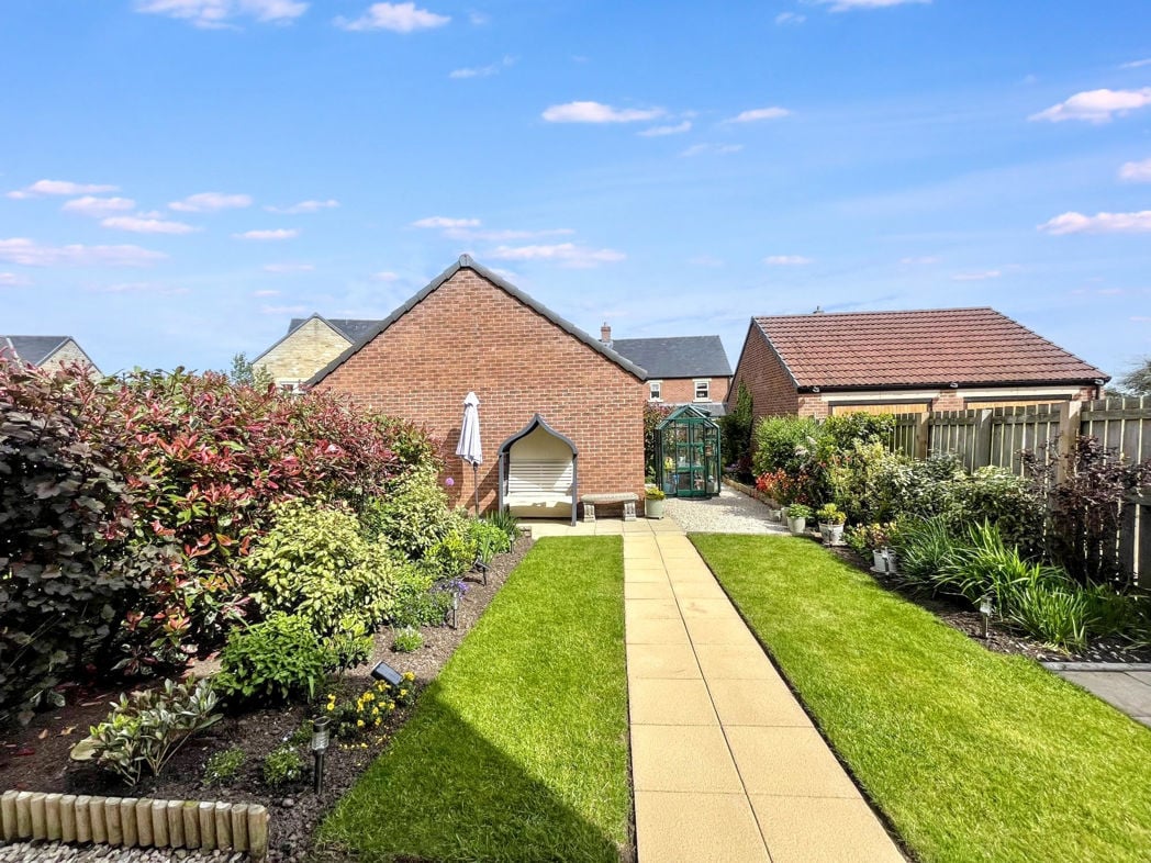 Property image 13 of 15