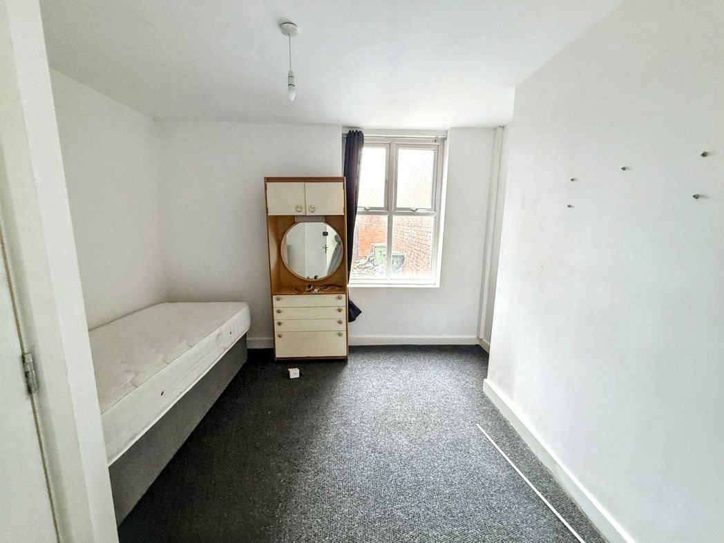 Property image 5 of 15