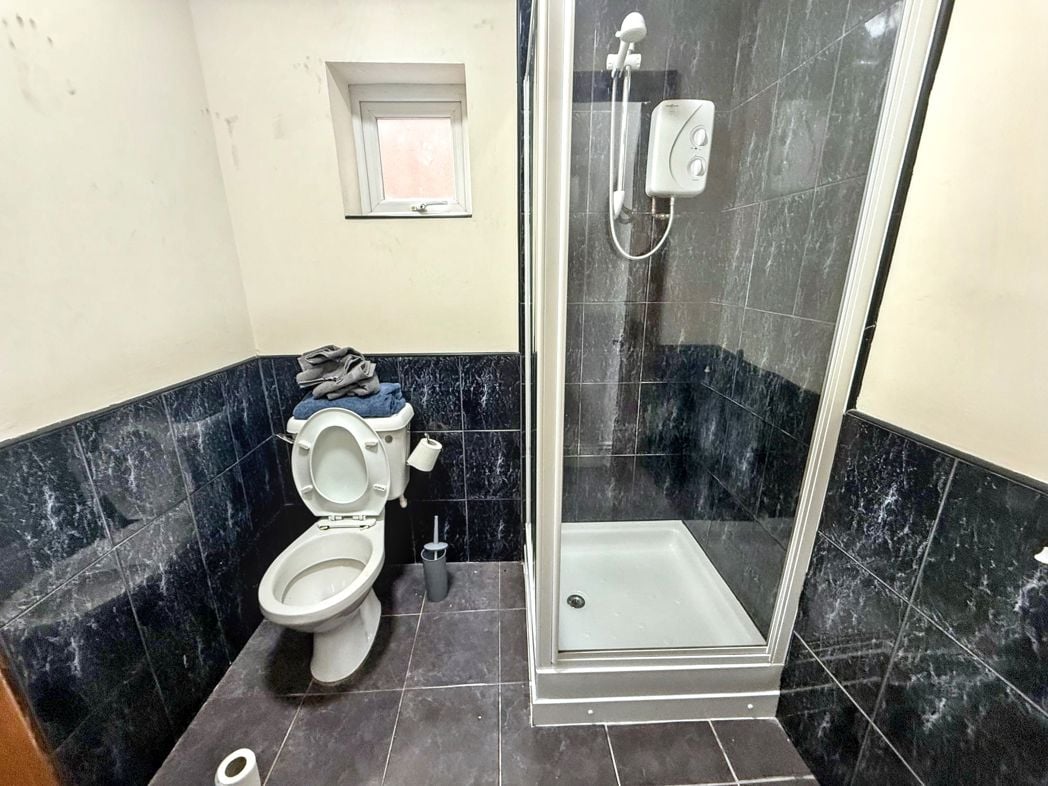 Property image 7 of 15