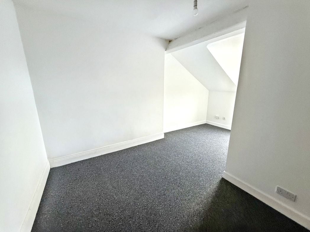 Property image 15 of 15