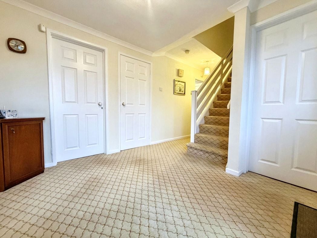 Property image 5 of 30