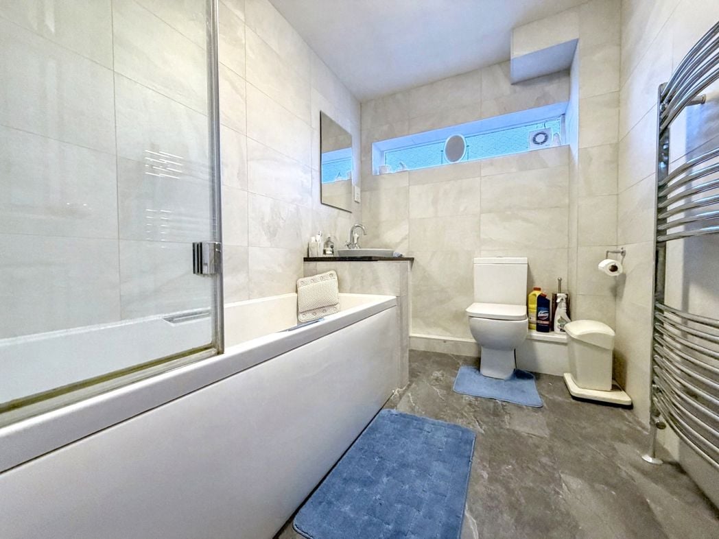 Property image 24 of 30
