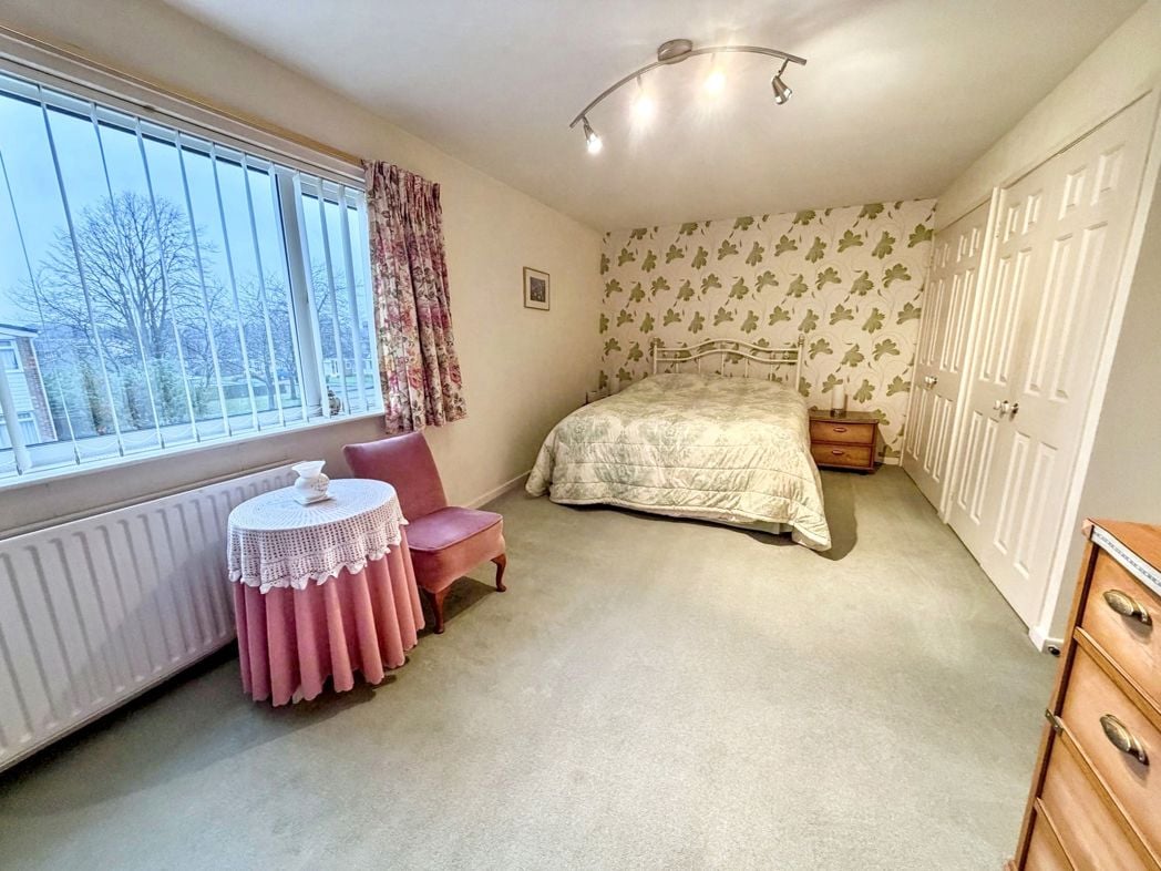 Property image 16 of 30