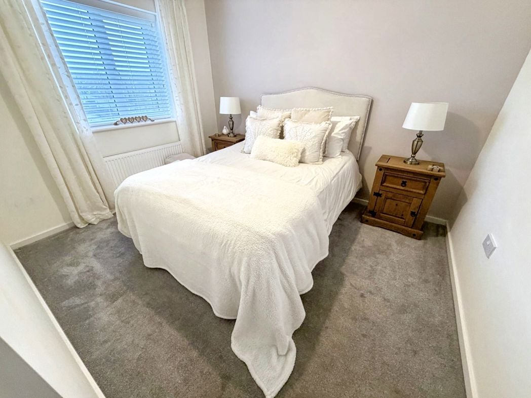 Property image 15 of 23