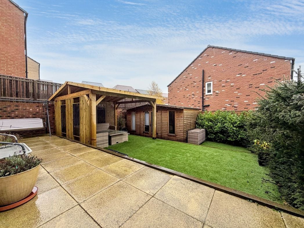 Property image 22 of 23