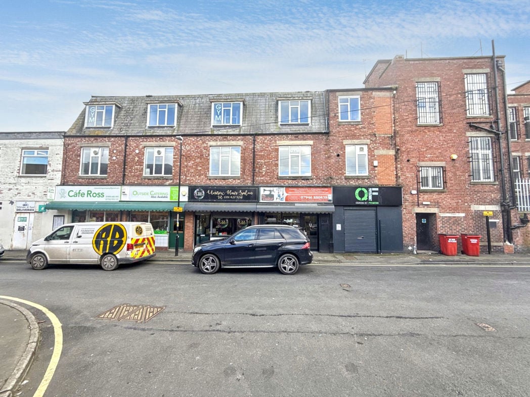 Property image 2 of 17