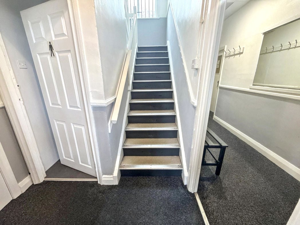 Property image 5 of 17