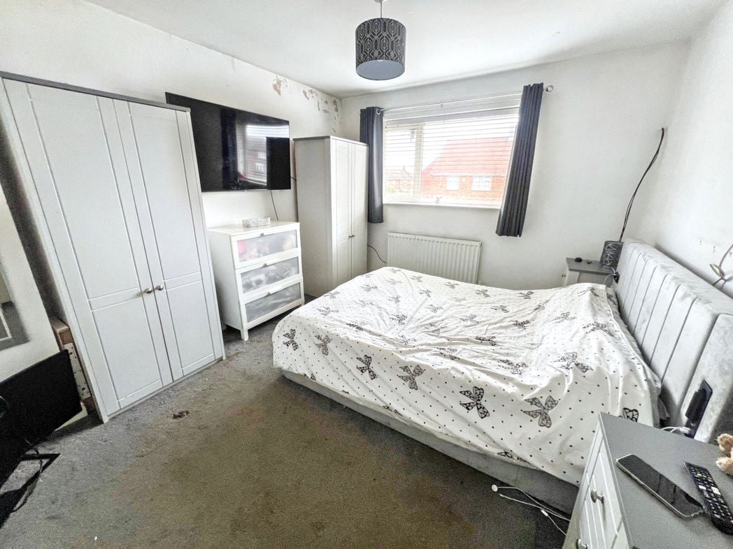 Property image 4 of 8