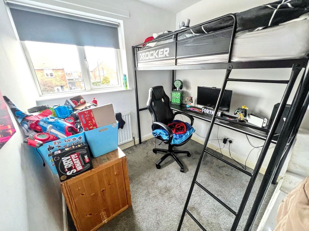 Property image 6 of 8