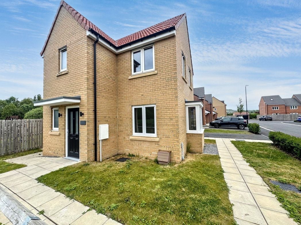 Property image 17 of 21