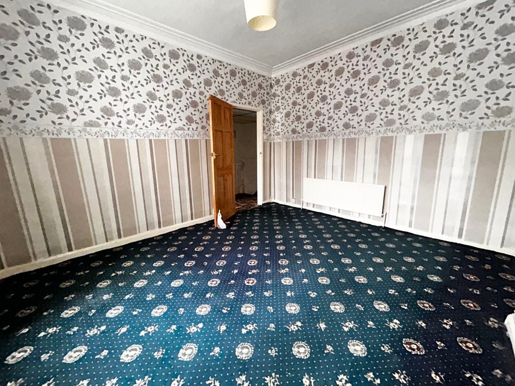 Property image 10 of 16