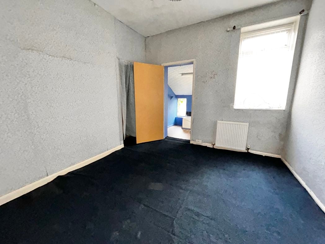 Property image 12 of 16