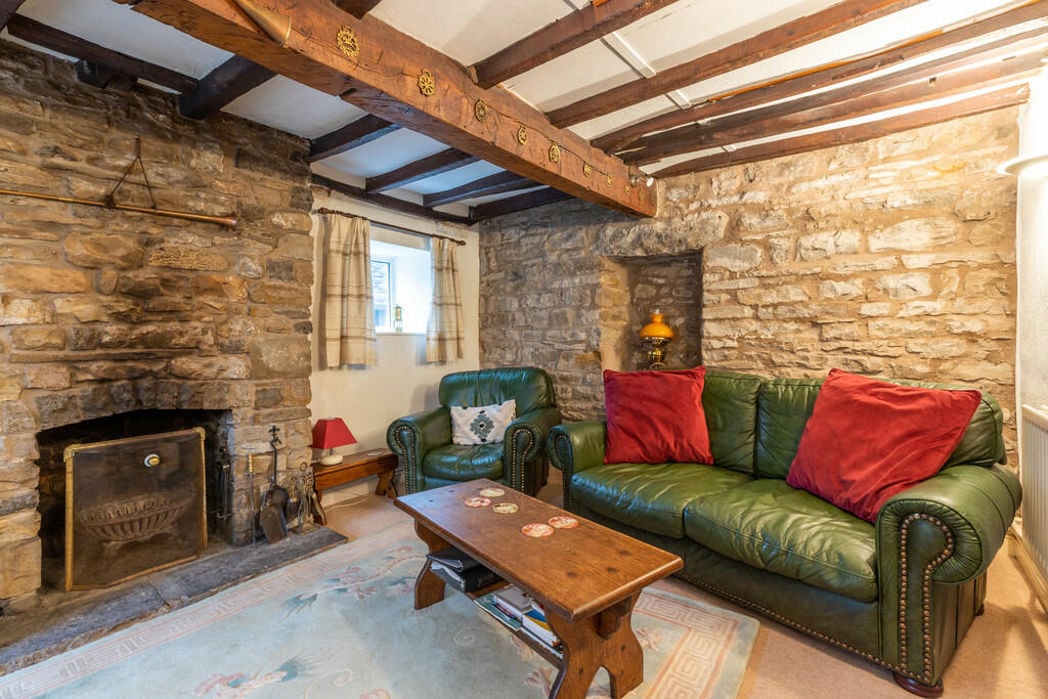 Property image 3 of 23