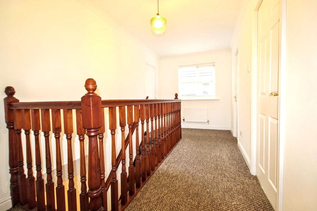 Property image 13 of 23