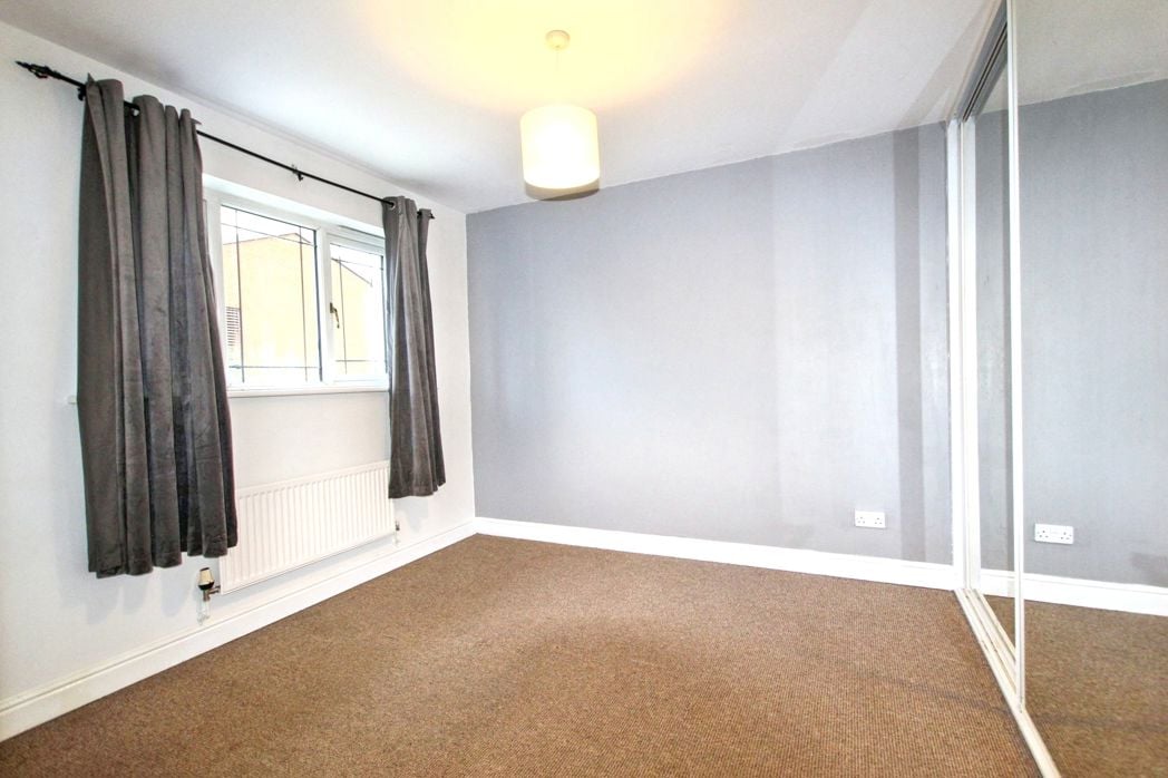 Property image 19 of 23